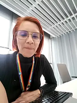 Snapshot of your_red_rose_ chatting on 30, 1, 2025 your red rose online show from 30, 1, 2025