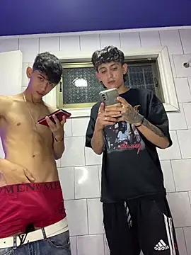 LatinBoysxxx online show from 17, 1, 2025