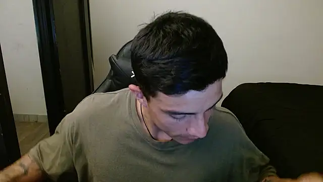 Snapshot of kv___xxx_ chatting on 26, 10, 2025 kv xxx online show from 26, 10, 2025