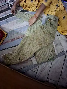 Snapshot of menakshiiikaur chatting on 2, 12, 2024 menakshiiikaur online show from 2, 12, 2024