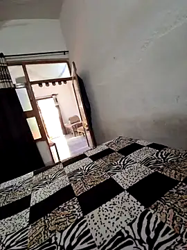 Snapshot of menakshiiikaur chatting on 12, 12, 2024 menakshiiikaur online show from 12, 12, 2024