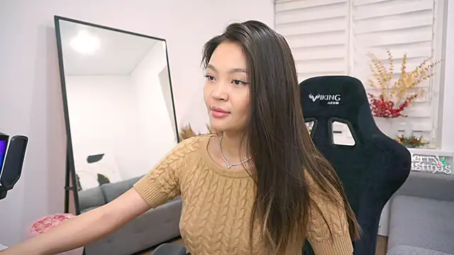Peopleneedlove144 online show from 28, 12, 2024