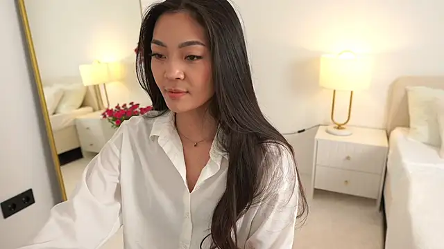 Peopleneedlove144 online show from 7, 11, 2025