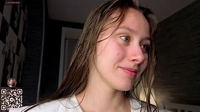 Snapshot of EthalBuffkin chatting on 21, 10, 2025 EthalBuffkin online show from 21, 10, 2025