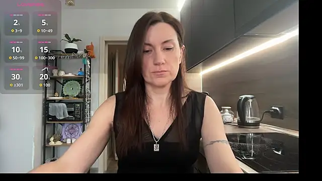 Snapshot of jainesummer chatting on 25, 11, 2025 jainesummer online show from 25, 11, 2025