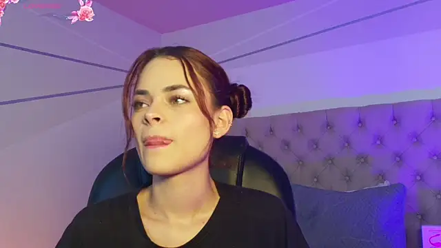 HannaRhodes online show from 9, 1, 2025