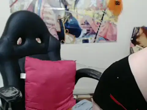 Evanhotx online show from 19, 12, 2024