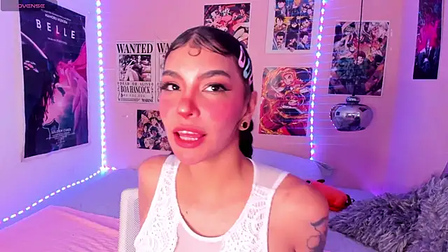 Snapshot of Luna-Chann chatting on 14, 1, 2025 Luna-Chann online show from 14, 1, 2025