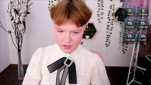 DreamyLuna online show from 18, 1, 2025