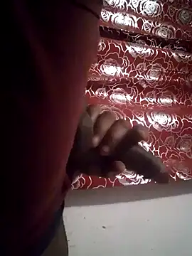 Snapshot of sunnybigd24 chatting on 6, 1, 2025 sunnybigd24 online show from 6, 1, 2025