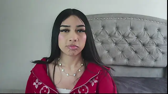 Snapshot of Nesuko_kamado_ chatting on 3, 11, 2025 Nesuko kamado online show from 3, 11, 2025