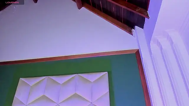 scarlet hill online show from 14, 11, 2025