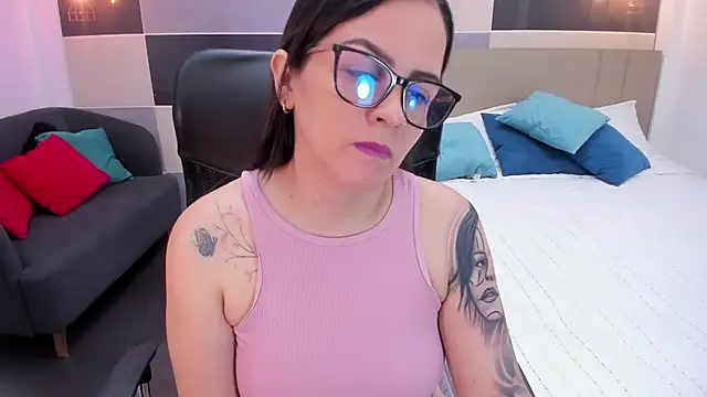 Snapshot of Zara_Jackson chatting on 11, 11, 2025 Zara Jackson online show from 11, 11, 2025