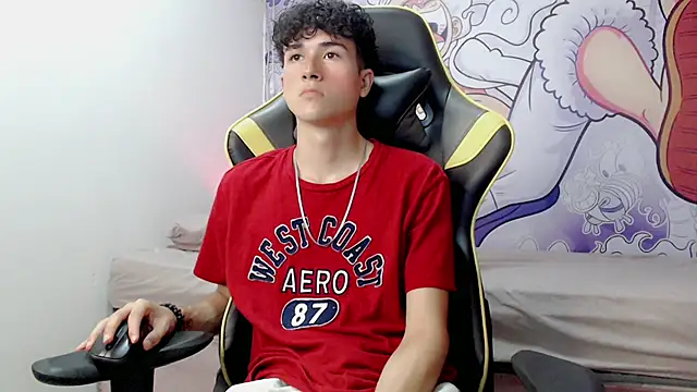 Snapshot of johnny_cagee chatting on 6, 1, 2025 johnny cagee online show from 6, 1, 2025