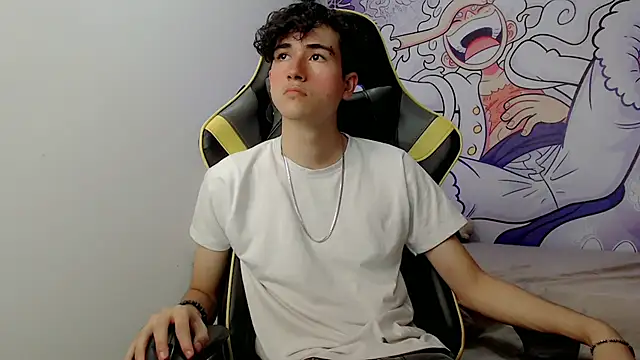 Snapshot of johnny_cagee chatting on 14, 1, 2025 johnny cagee online show from 14, 1, 2025