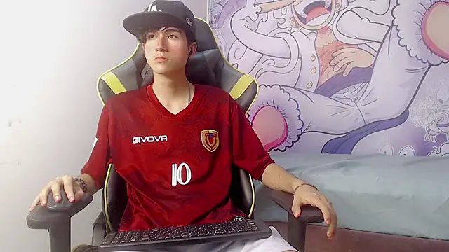 Snapshot of johnny_cagee chatting on 6, 2, 2025 johnny cagee online show from 6, 2, 2025