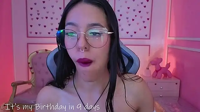 stephania t online show from 8, 10, 2025