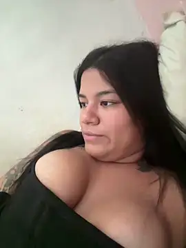 Snapshot of vicksylove chatting on 13, 4, 2026 vicksylove online show from 13, 4, 2026