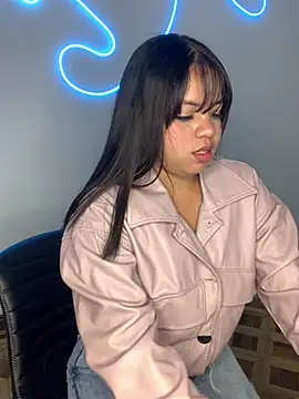 Elaa euphoria online show from 23, 1, 2025