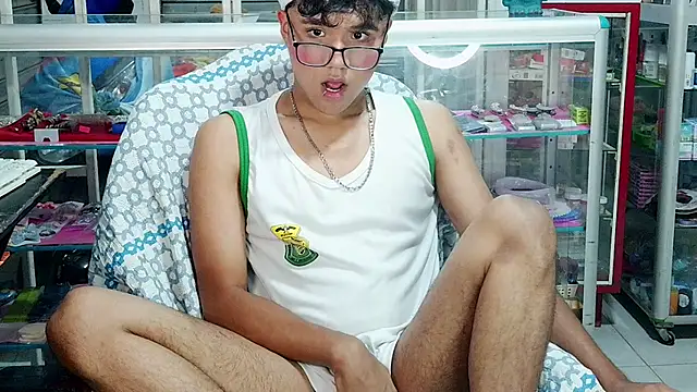 Snapshot of Baby_Cream chatting on 18, 12, 2024 Baby Cream online show from 18, 12, 2024