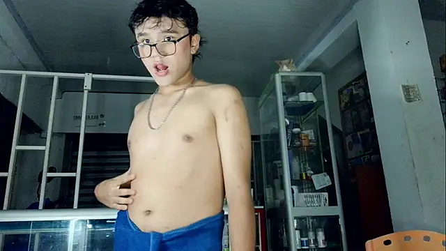 Snapshot of Baby_Cream chatting on 6, 1, 2025 Baby Cream online show from 6, 1, 2025