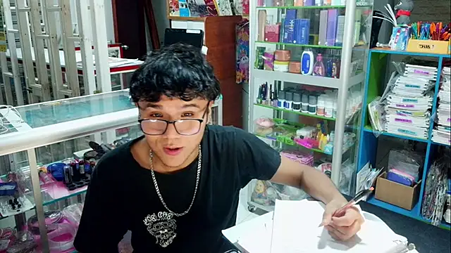 Snapshot of Baby_Cream chatting on 3, 3, 2025 Baby Cream online show from 3, 3, 2025