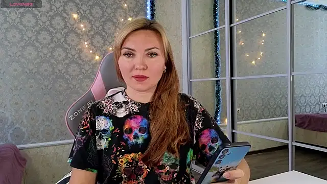 -DIVORA- online show from 16, 12, 2024