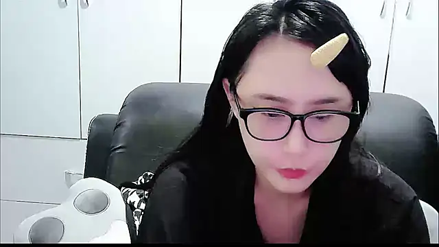 yourz tw online show from 10, 3, 2026