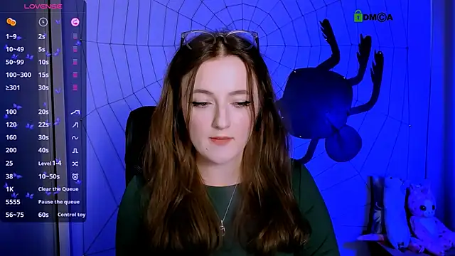 luna berryy online show from 29, 10, 2025