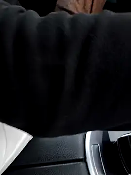 Secret couple  online show from 27, 2, 2025