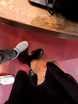 Secret couple  online show from 7, 3, 2025