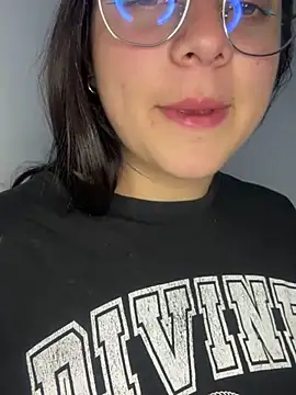 Snapshot of Cassie-millers chatting on 10, 12, 2024 Cassie-millers online show from 10, 12, 2024