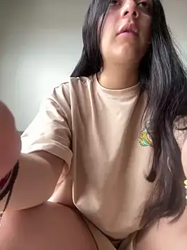 Snapshot of Cassie-millers chatting on 23, 12, 2024 Cassie-millers online show from 23, 12, 2024