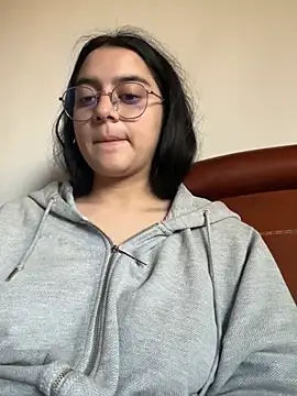 Snapshot of Cassie-millers chatting on 18, 1, 2025 Cassie-millers online show from 18, 1, 2025