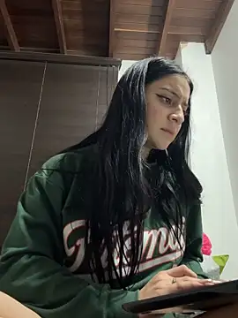 Snapshot of Cassie-millers chatting on 23, 1, 2025 Cassie-millers online show from 23, 1, 2025