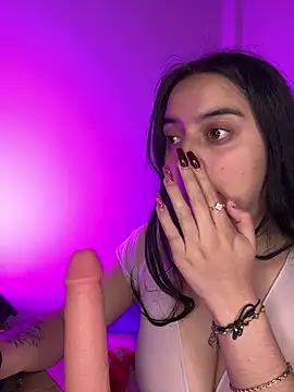 Snapshot of Cassie-millers chatting on 20, 2, 2025 Cassie-millers online show from 20, 2, 2025