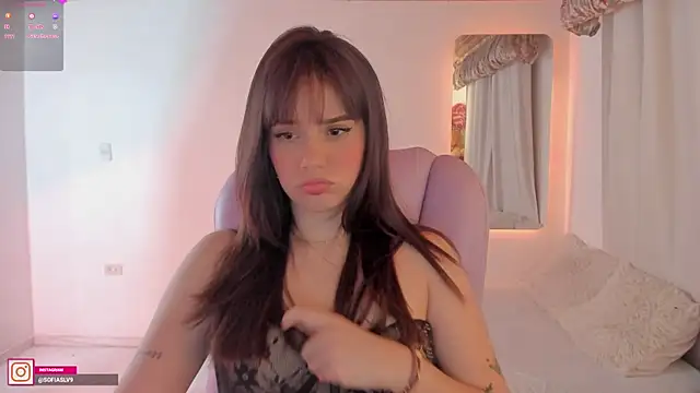 Paula cutee online show from 25, 2, 2025