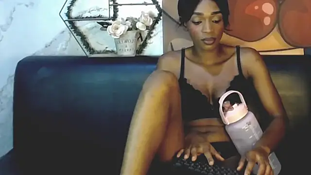 Ebonypreciousx online show from 3, 2, 2026