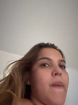 Snapshot of vivicolibri chatting on 18, 10, 2025 vivicolibri online show from 18, 10, 2025