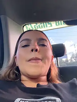 Snapshot of vivicolibri chatting on 24, 10, 2025 vivicolibri online show from 24, 10, 2025