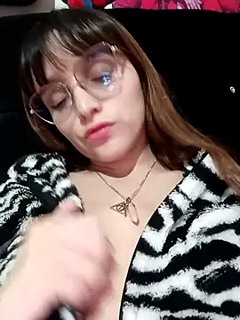 Snapshot of Lucyy-hess chatting on 16, 12, 2024 Lucyy-hess online show from 16, 12, 2024