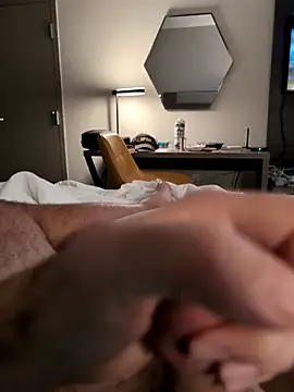 Italianstalion247365 online show from 5, 2, 2026