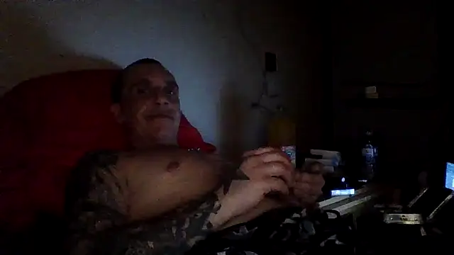 CandiedPompano online show from 16, 11, 2025