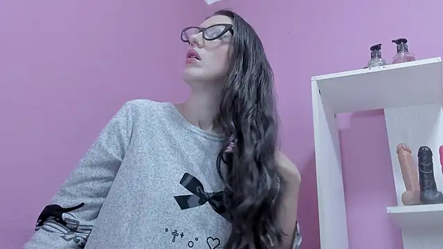 LolaBoobs online show from 17, 11, 2025