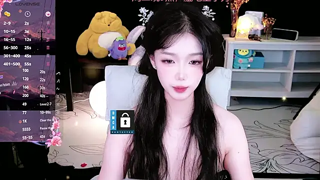 Snapshot of Sheep-1 chatting on 28, 10, 2025 Sheep-1 online show from 28, 10, 2025