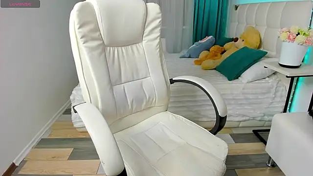 CooperAllana online show from 9, 10, 2025