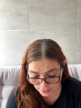 AntonellaAlondra4 online show from 14, 10, 2025