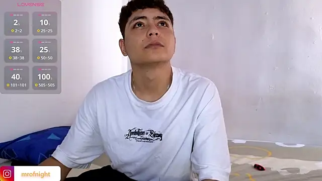 kitty of nighttt online show from 2, 12, 2025