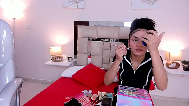 saraandstiven online show from 23, 3, 2025