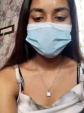 Snapshot of its_sophiaa chatting on 7, 12, 2024 its sophiaa online show from 7, 12, 2024